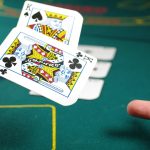 真人棋牌对局：在游戏中寻找自己的风格